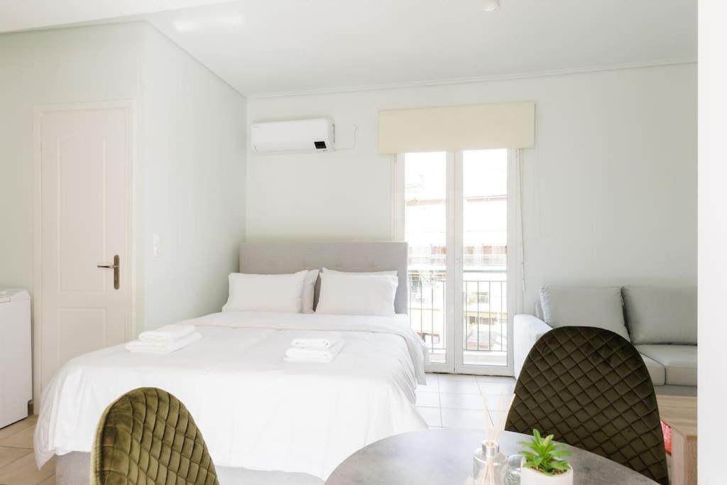 Adorable Sunny Studio With Private Balcony I Athens Luaran gambar
